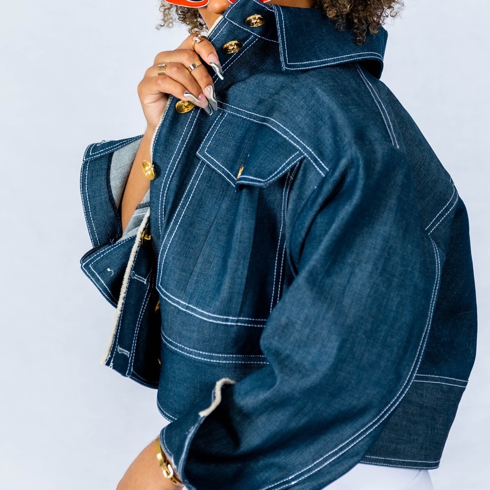 AHNĒSA Collection - Picture 6 of 8